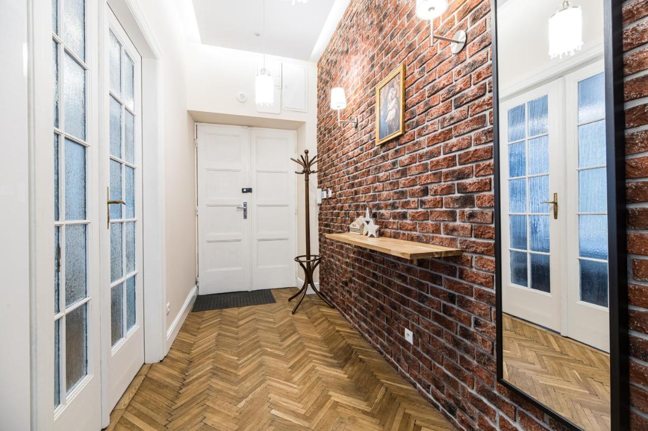 Native Apartments Batorego 7- Bardzo Ciche I Spokojne Miejsce Krakow Exterior photo